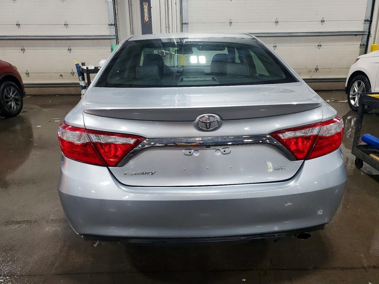 2017 TOYOTA CAMRY