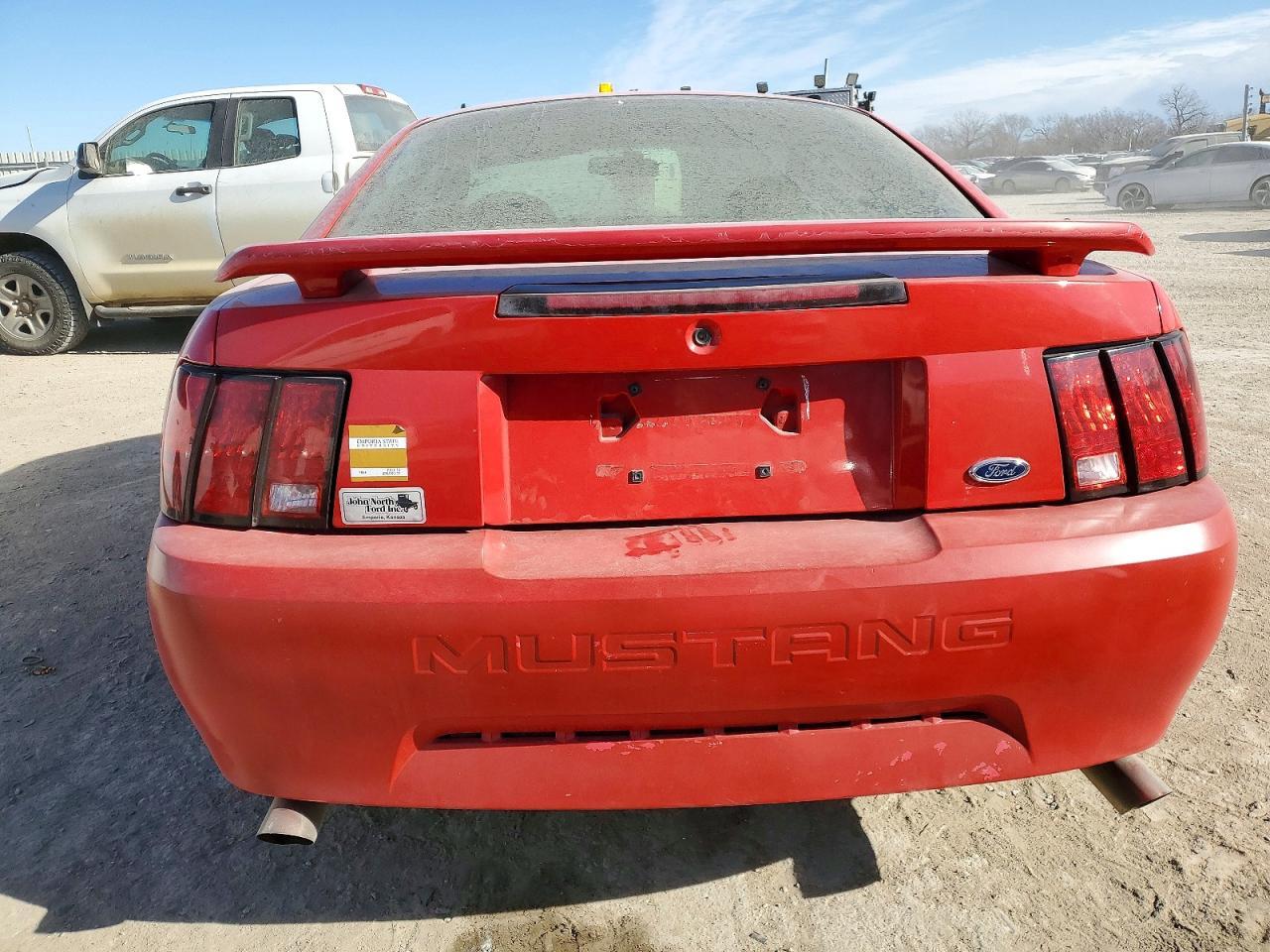 2004 FORD MUSTANG