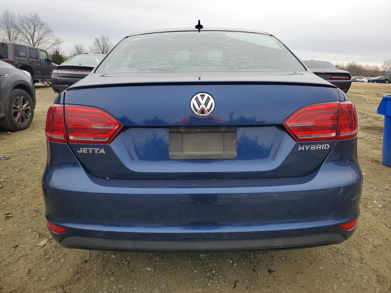 2013 VOLKSWAGEN JETTA