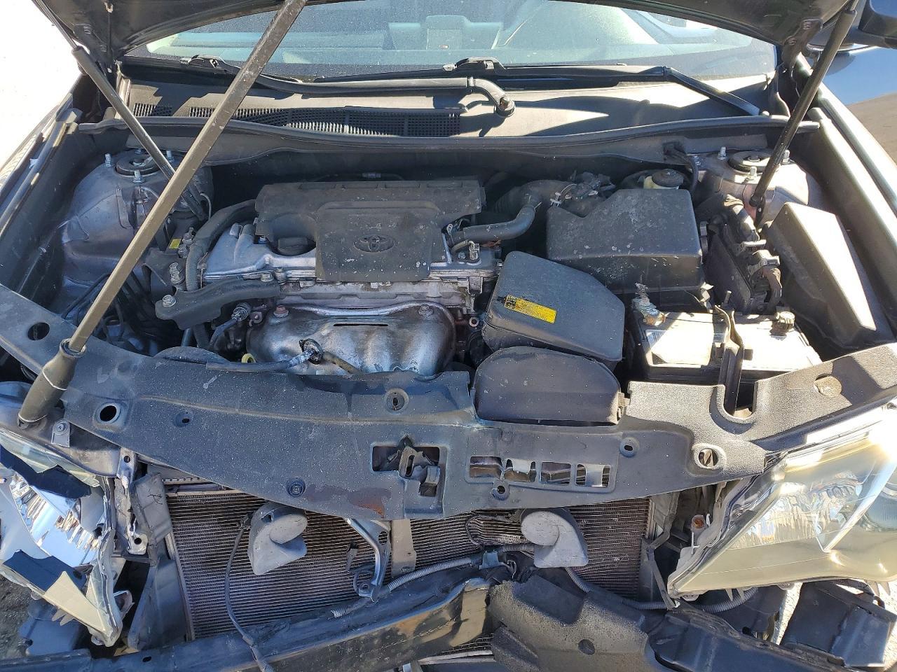 2014 TOYOTA CAMRY