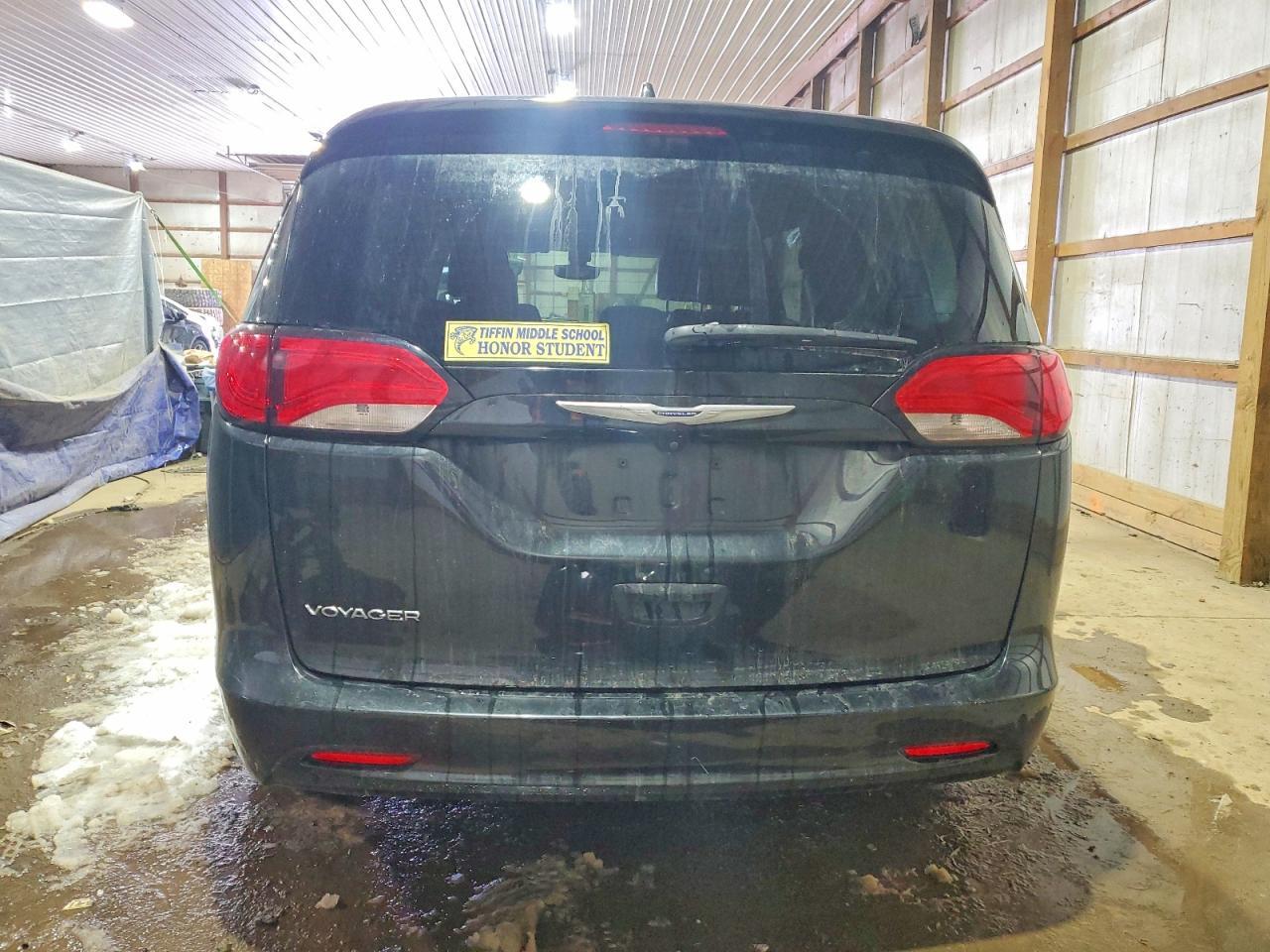 2020 CHRYSLER Voyager