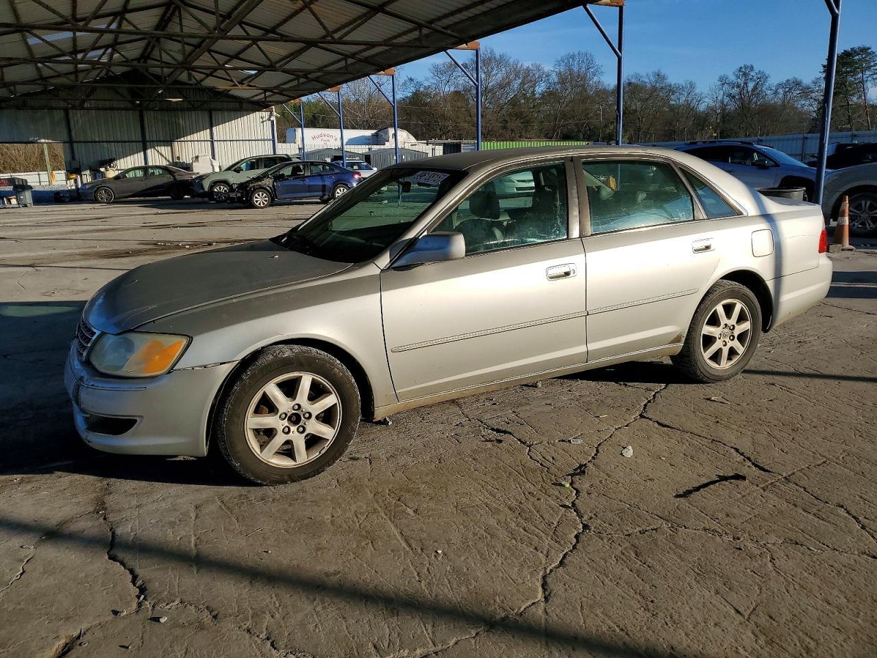 2003 TOYOTA Avalon