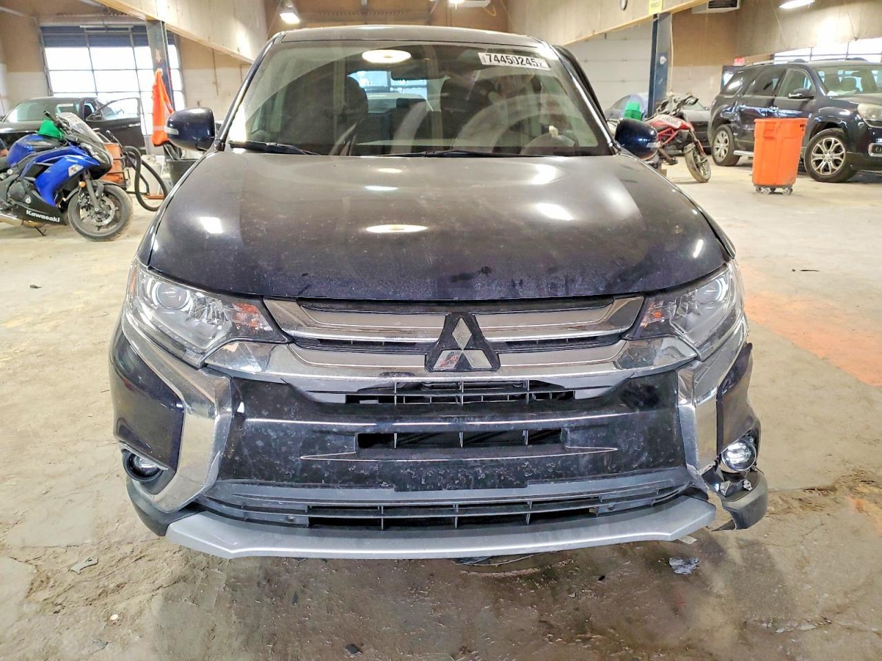 2018 MITSUBISHI outlander