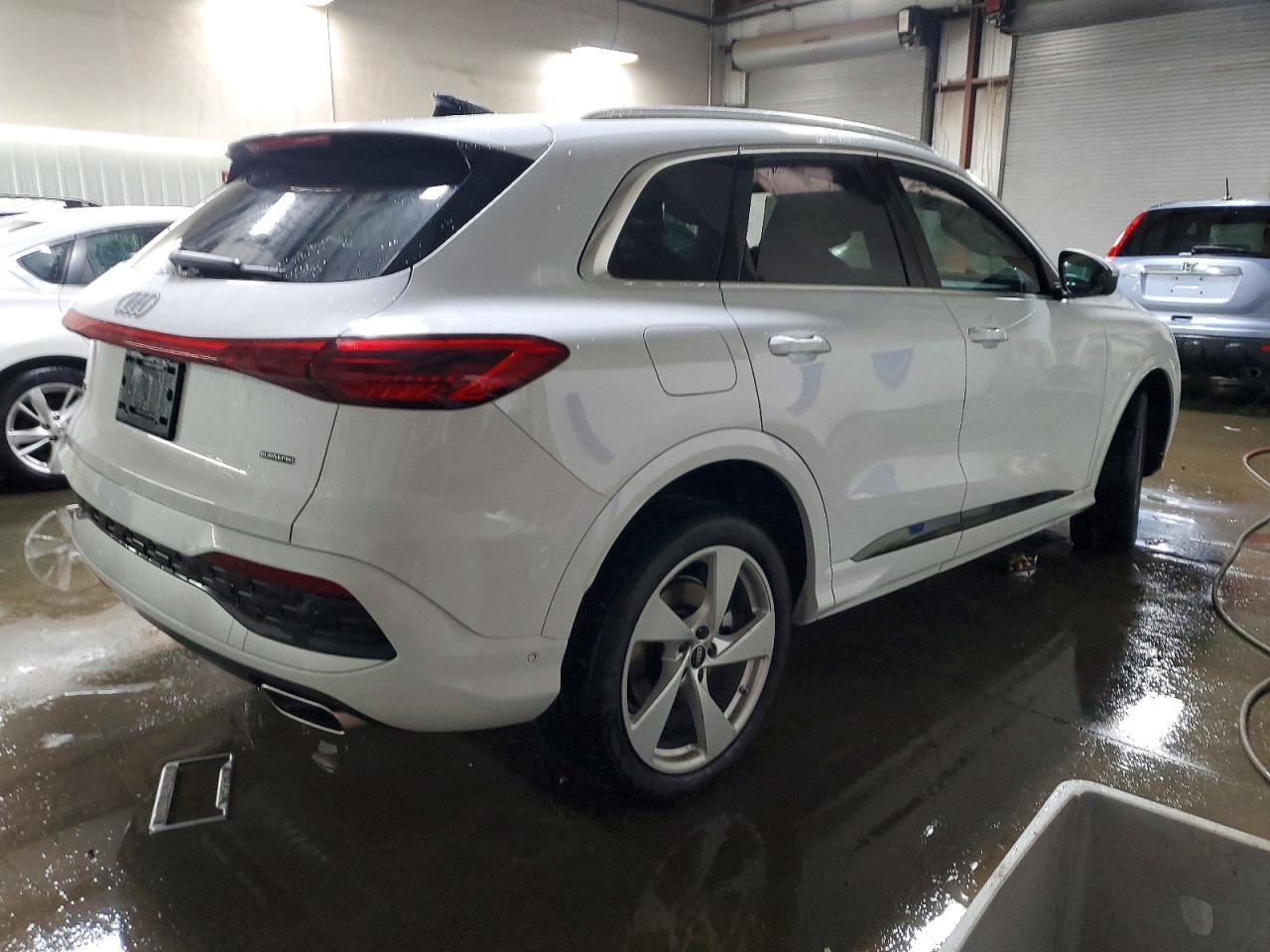 2025 AUDI Q5