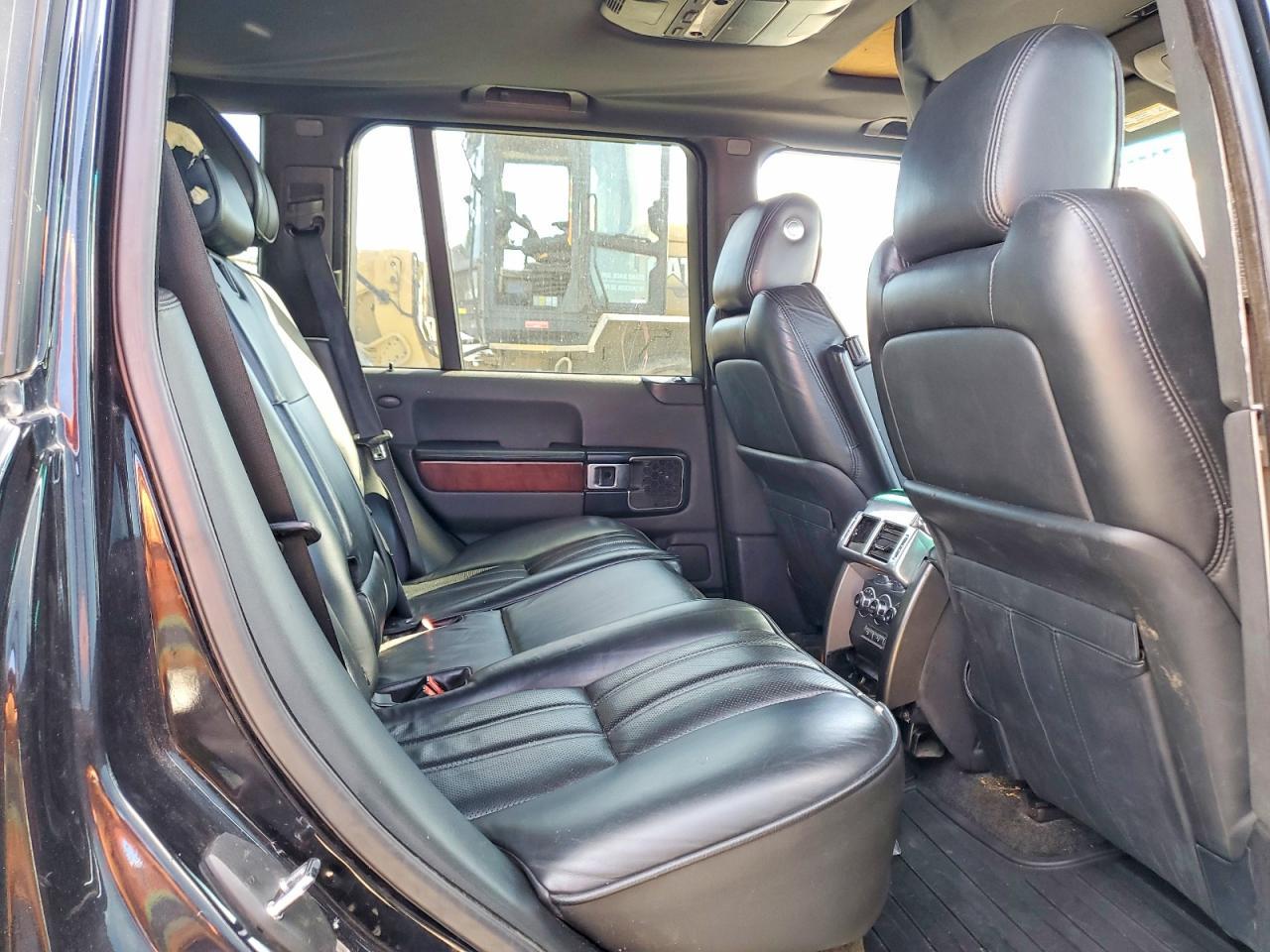 2011 LAND ROVER RANGE ROVER