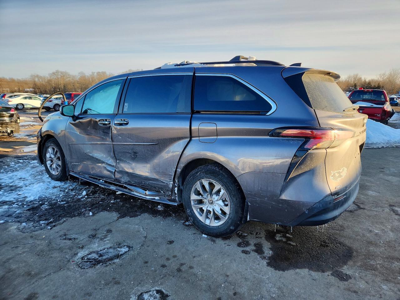 2021 TOYOTA SIENNA