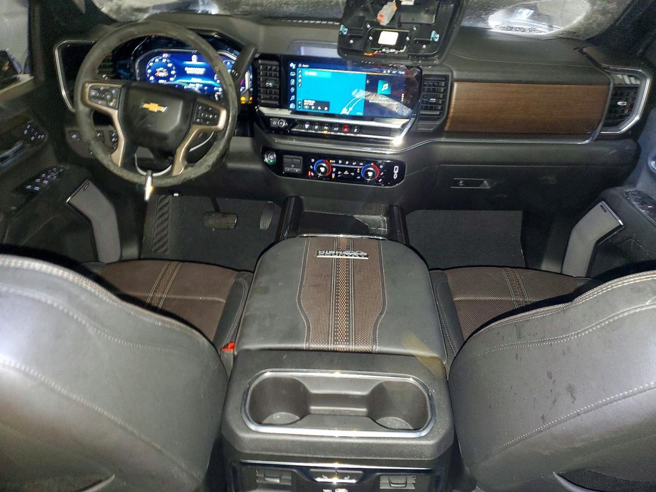 2024 CHEVROLET Silverado