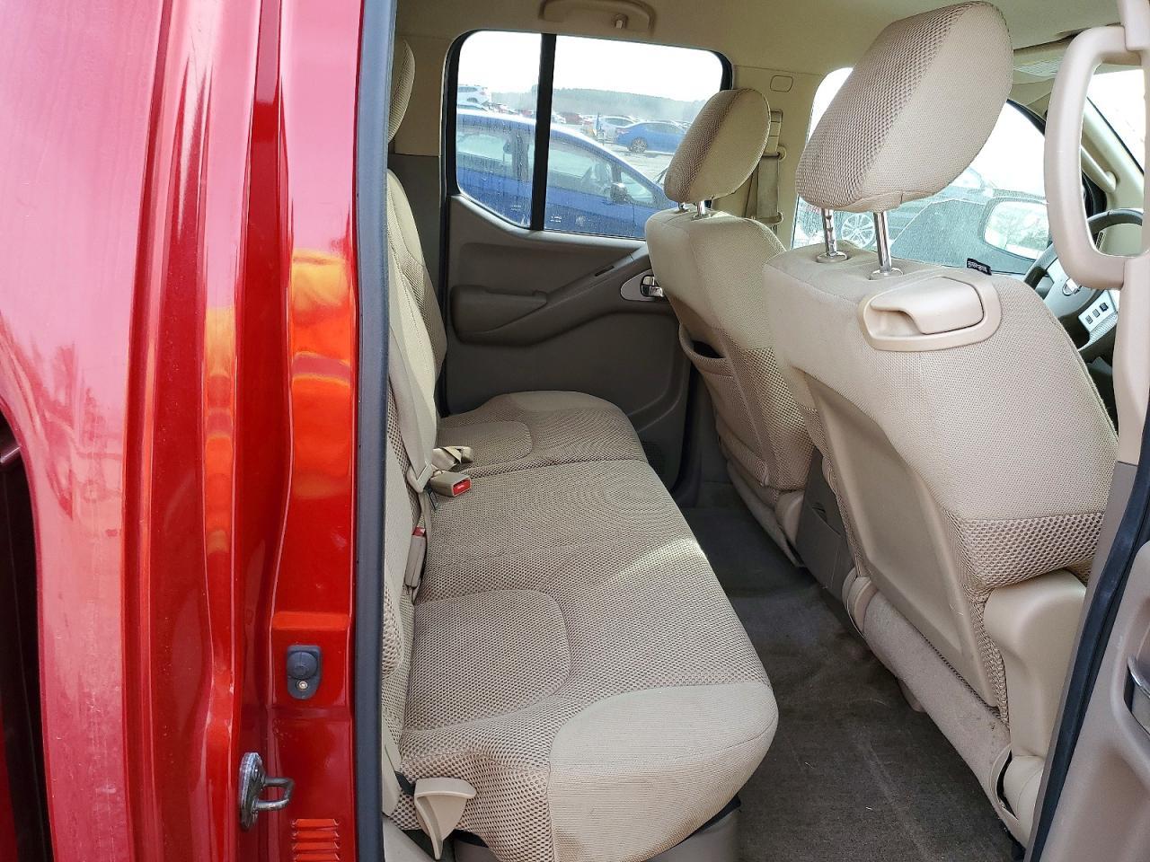 2010 NISSAN Frontier