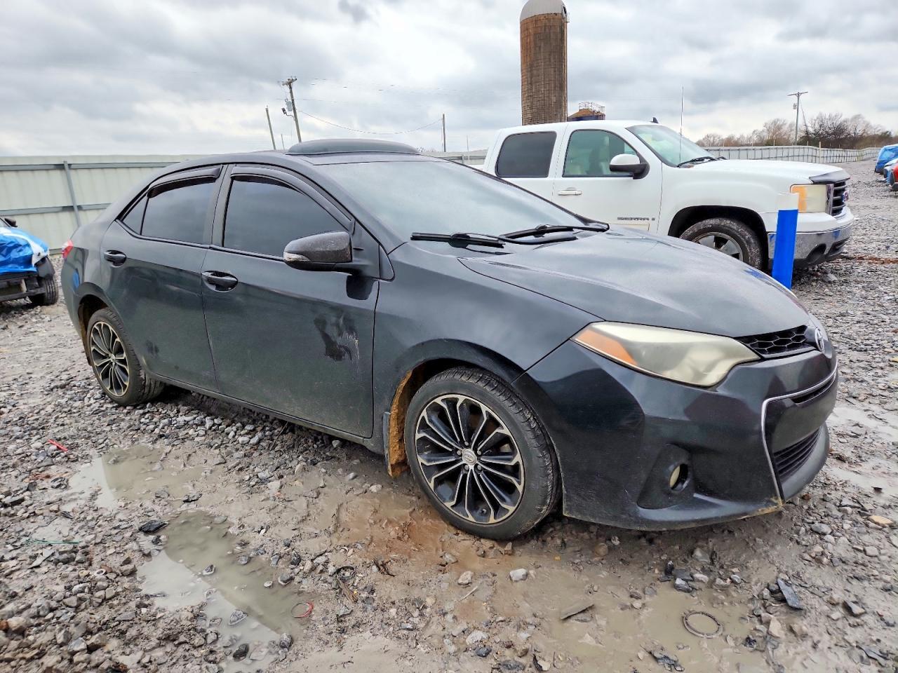 2014 TOYOTA COROLLA