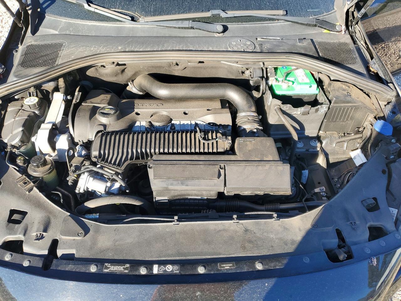 2013 VOLVO S60