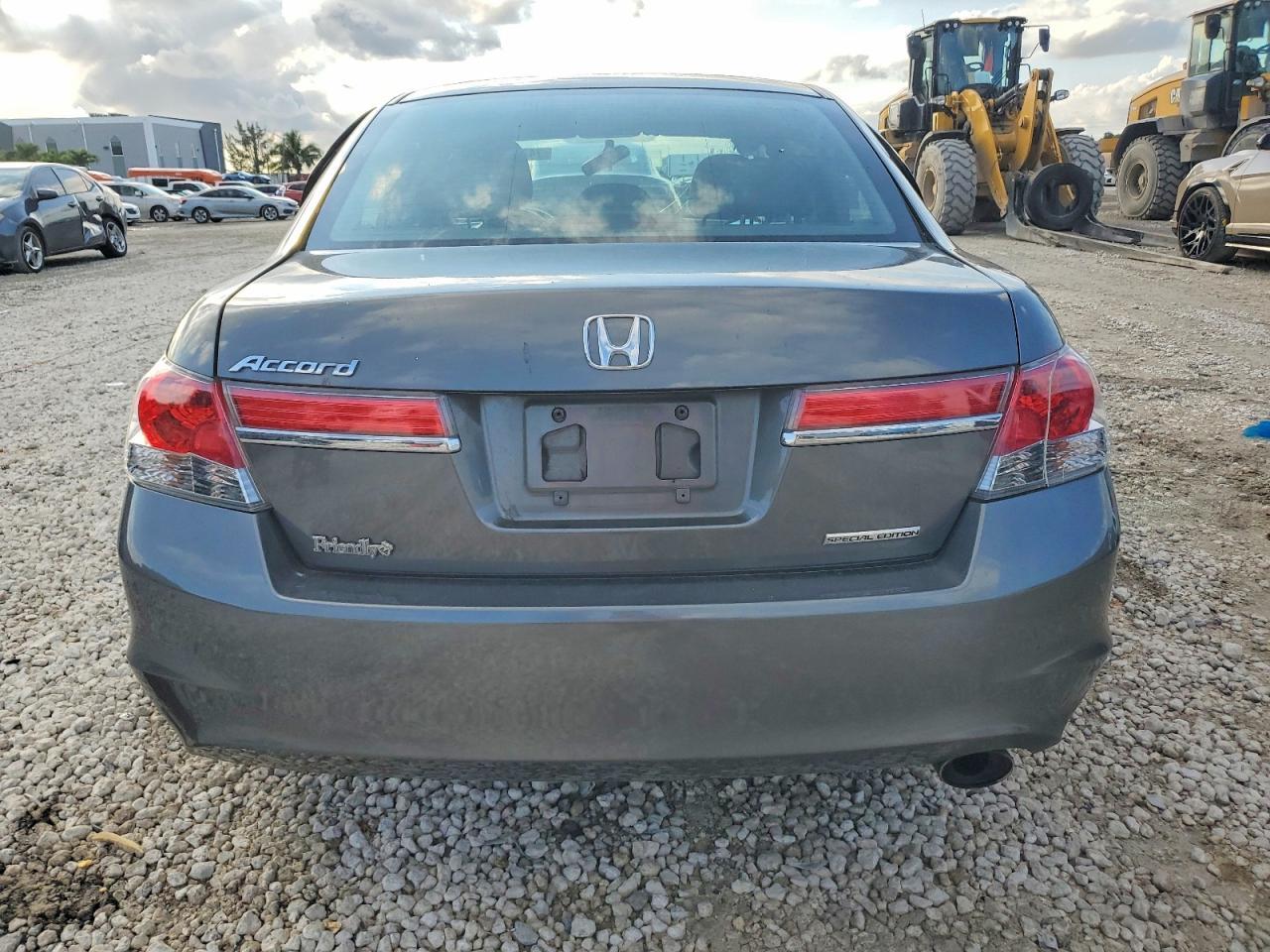2012 HONDA ACCORD