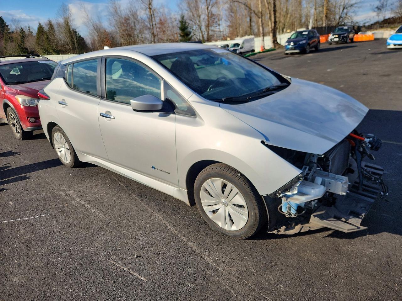 2018 NISSAN LEAF