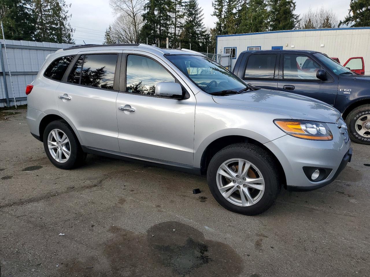 2010 HYUNDAI SANTA FE