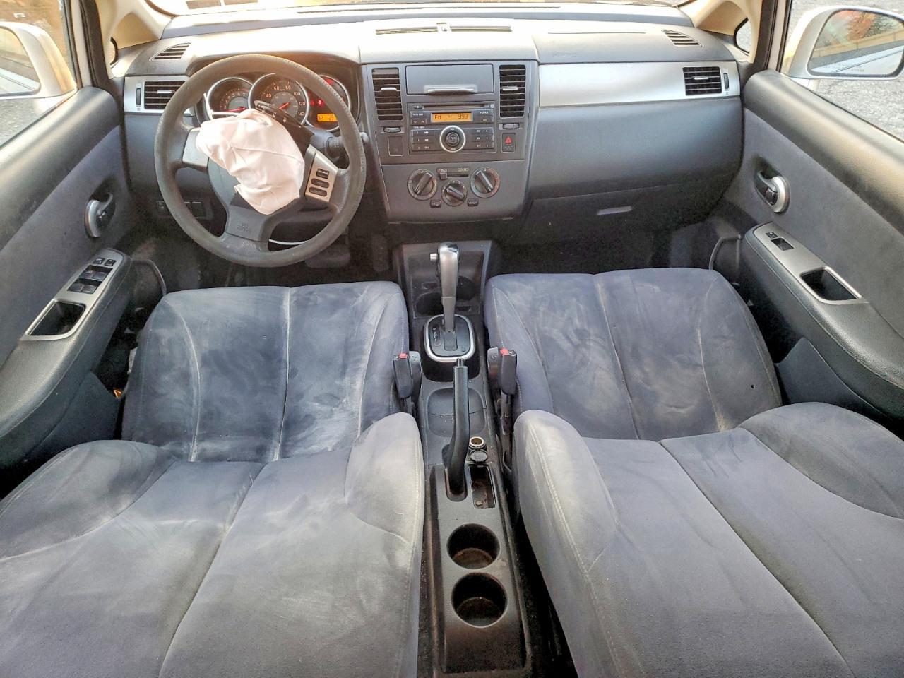 2009 NISSAN VERSA