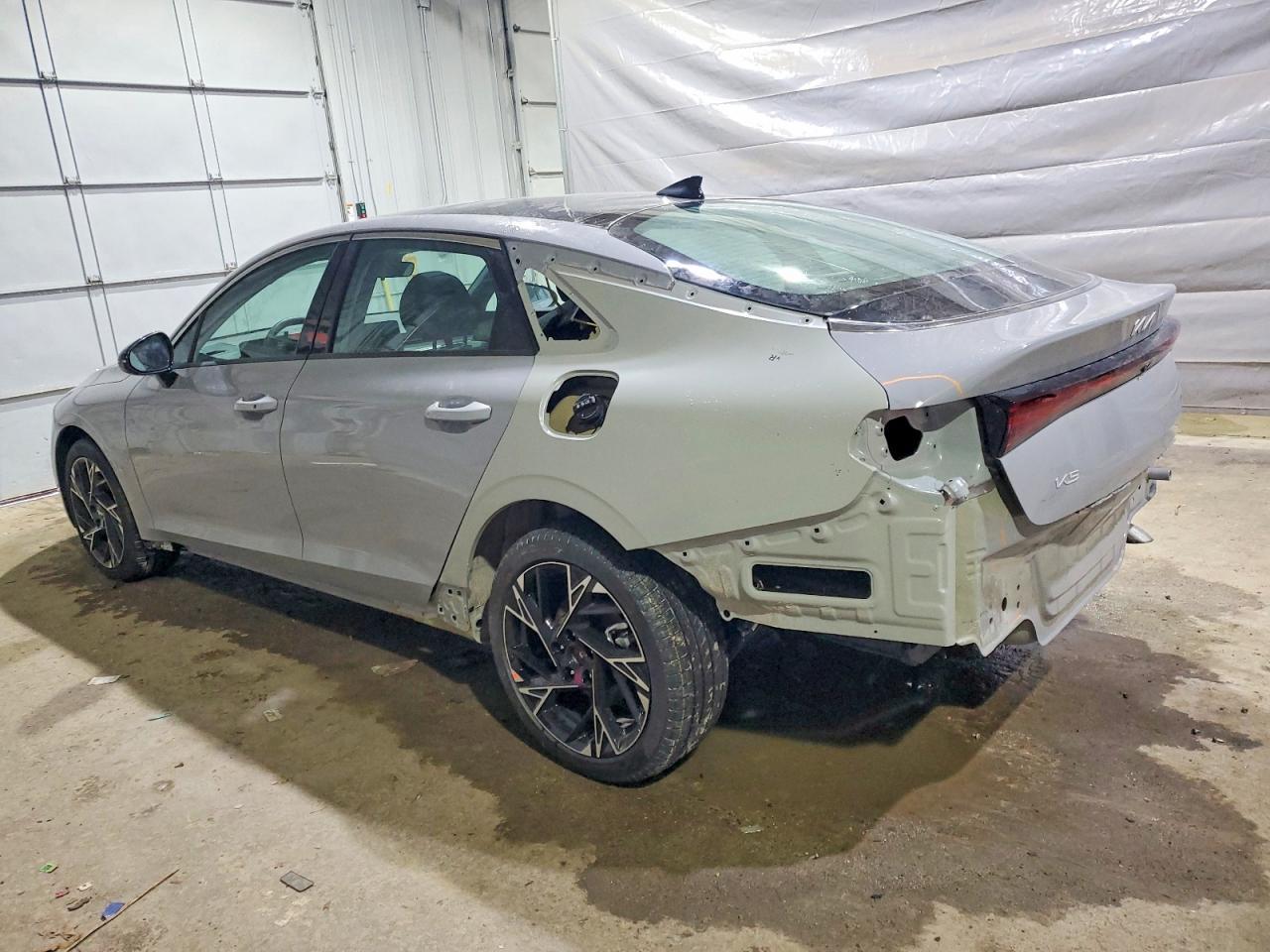 2025 KIA K5