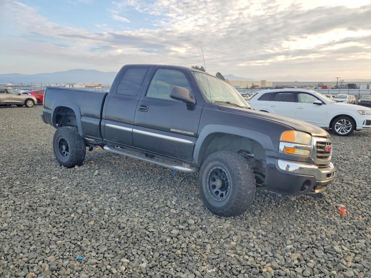 2005 GMC Sierra