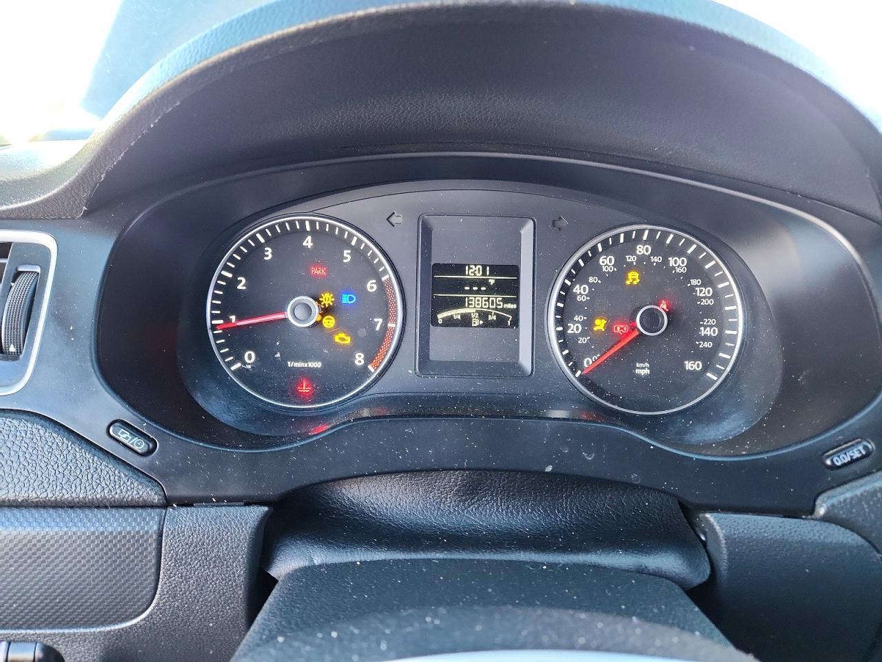 2014 VOLKSWAGEN JETTA