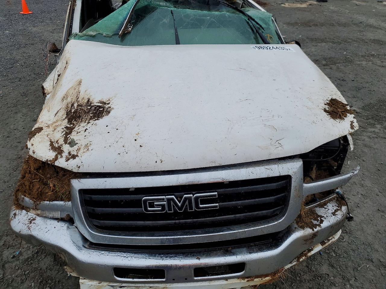 2005 GMC SIERRA 1500