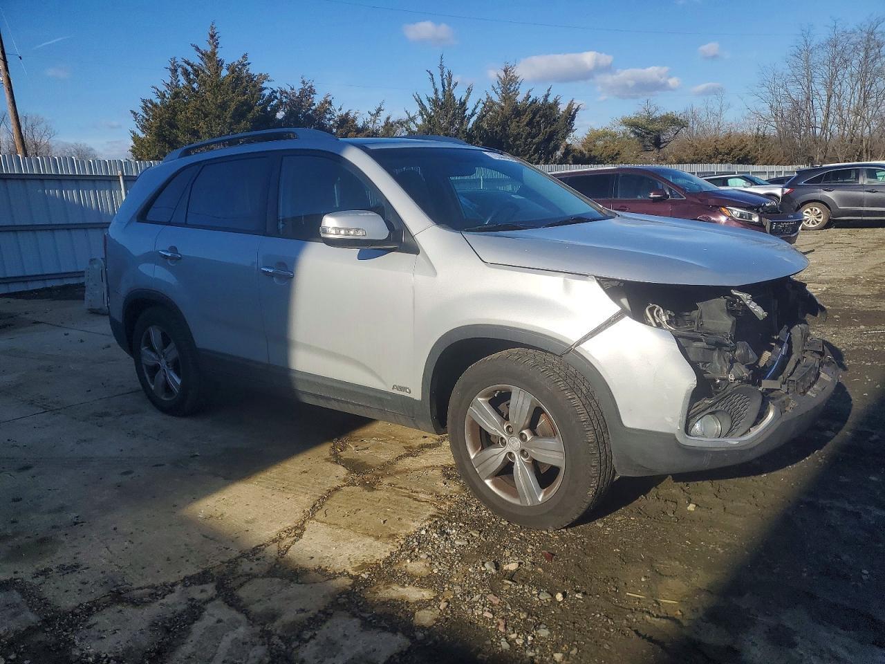 2013 KIA SORENTO