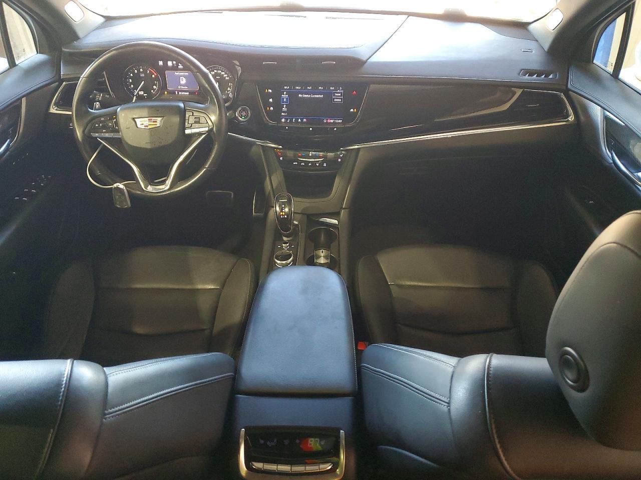 2020 CADILLAC XT6