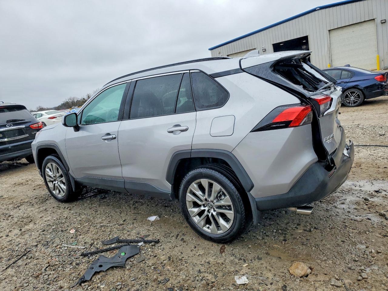 2024 TOYOTA RAV4