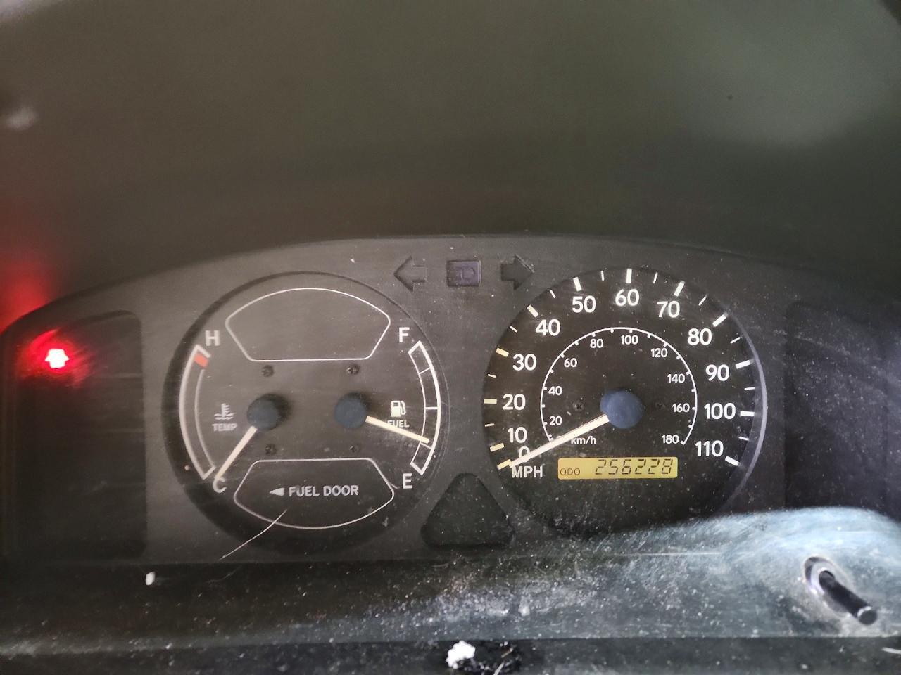2000 TOYOTA COROLLA