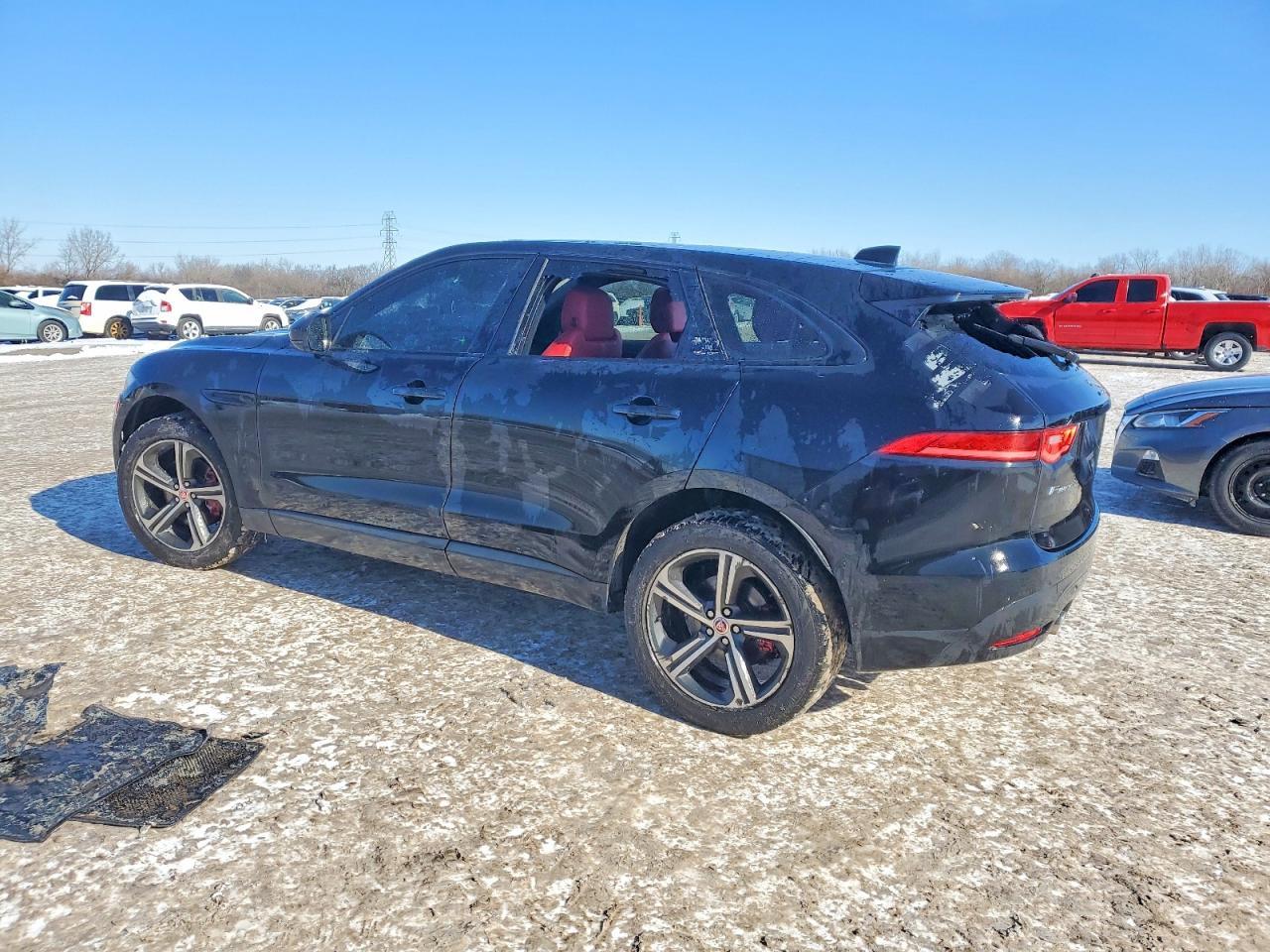 2017 JAGUAR F-Pace