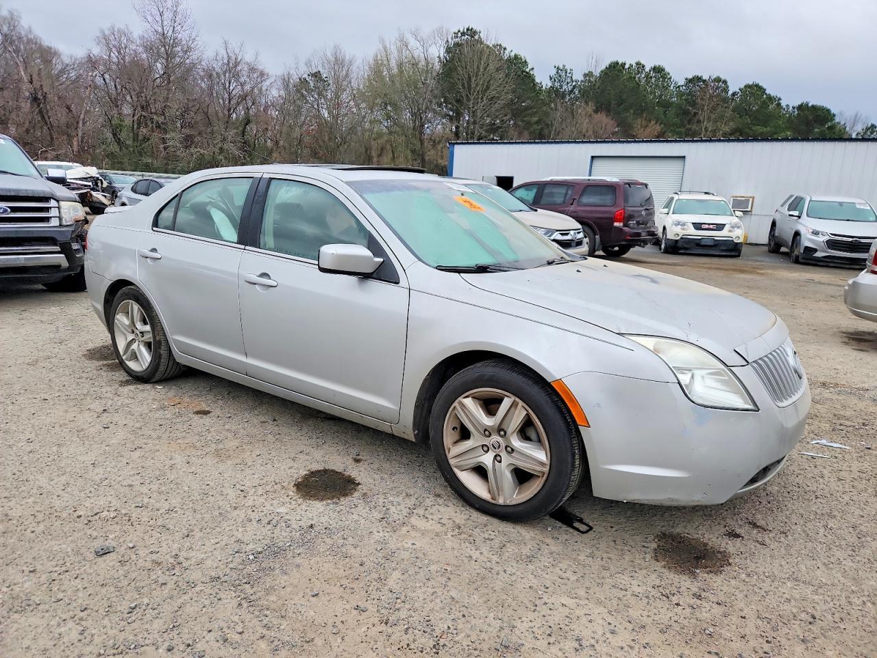 2010 MERCURY Milan