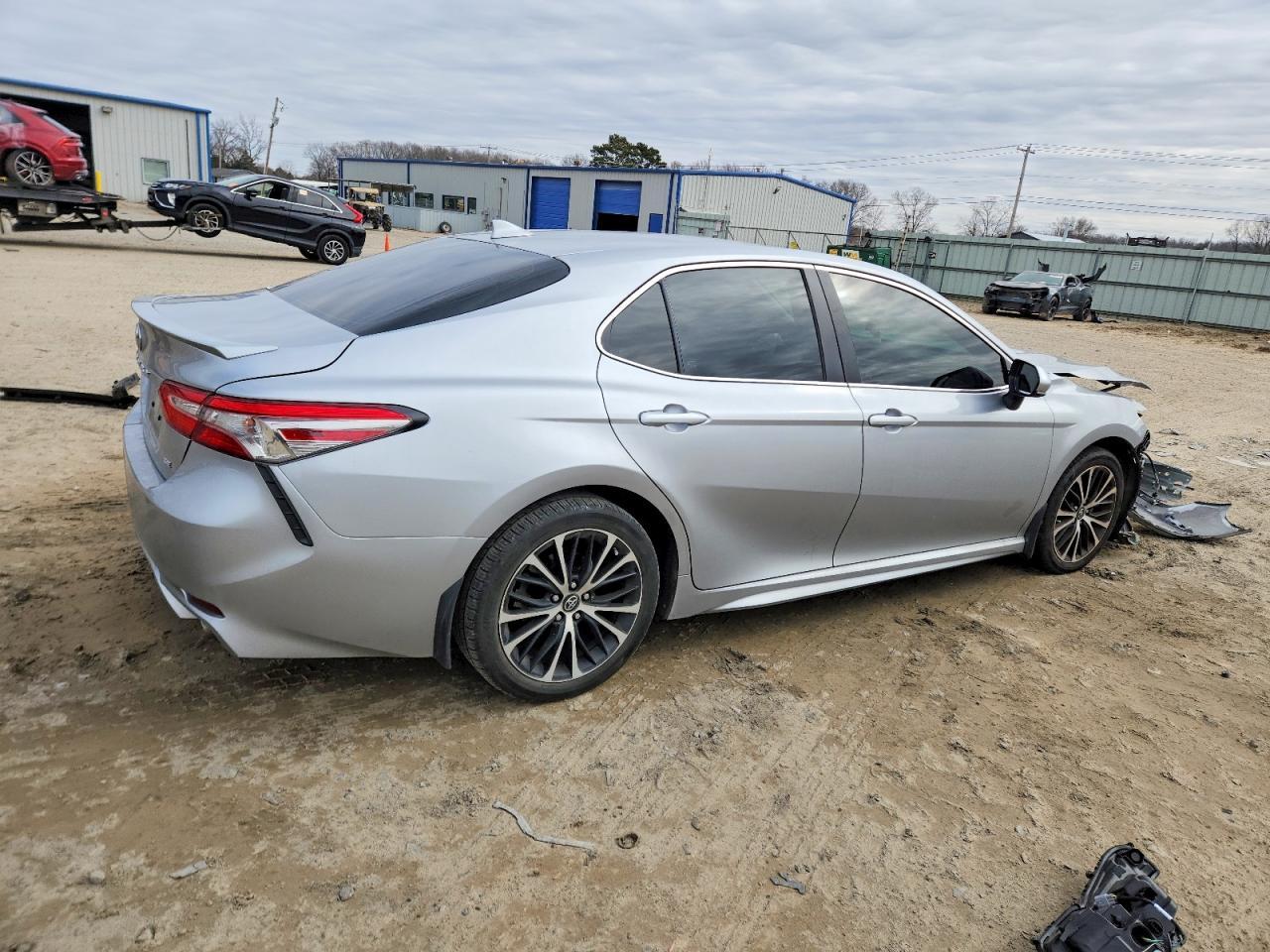 2019 TOYOTA CAMRY