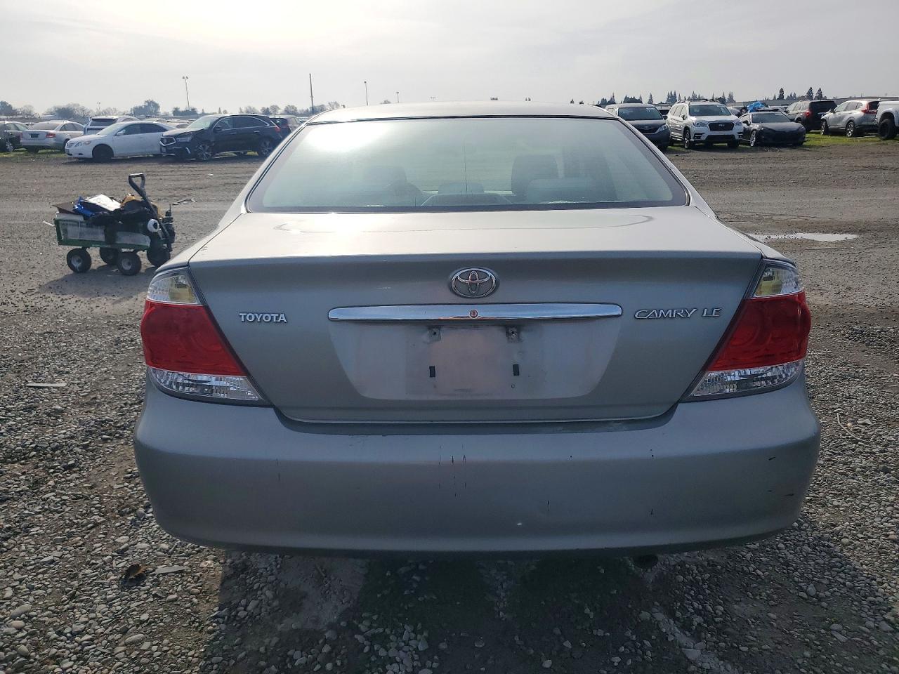 2005 TOYOTA CAMRY