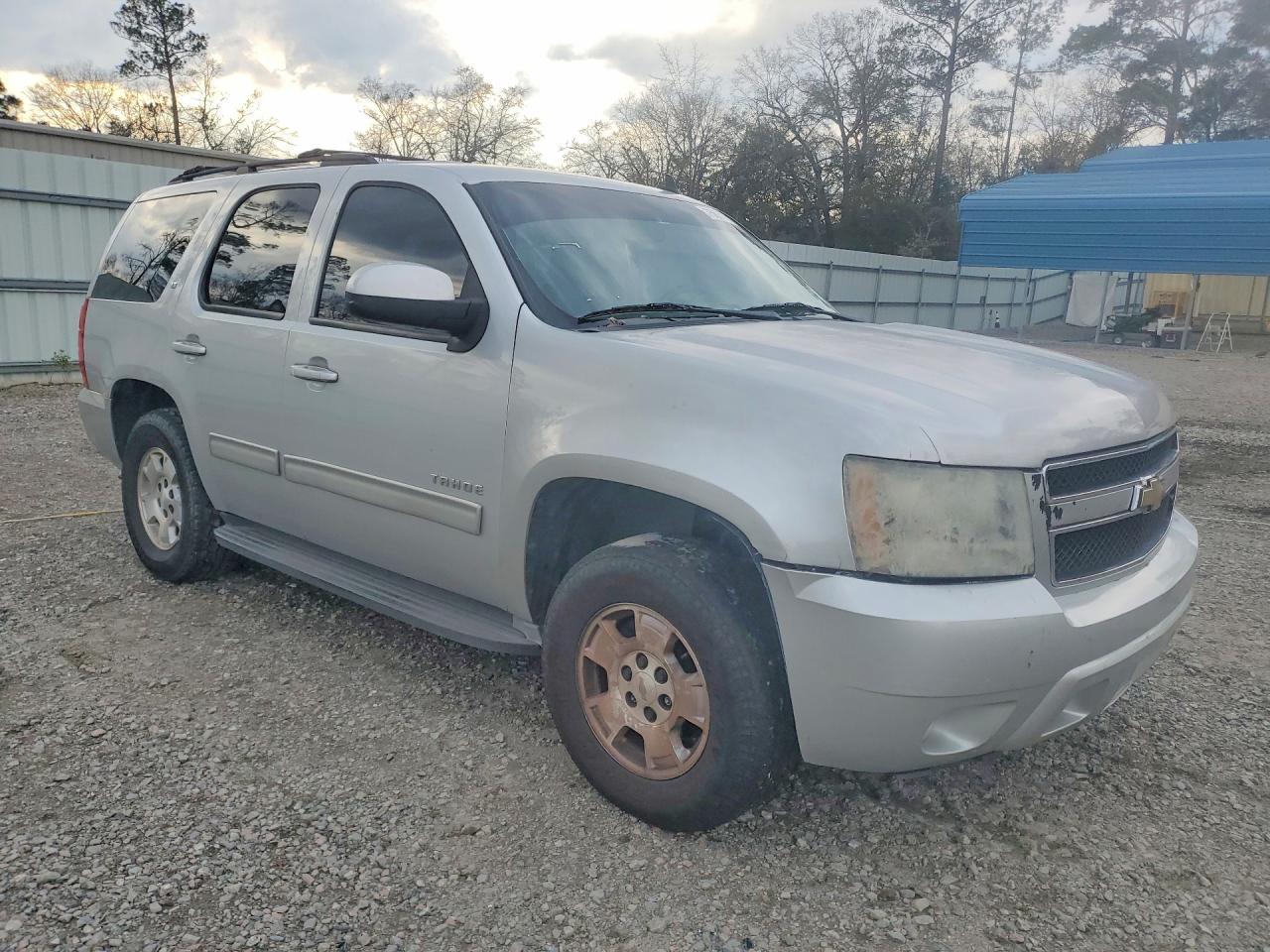 2011 CHEVROLET Tahoe