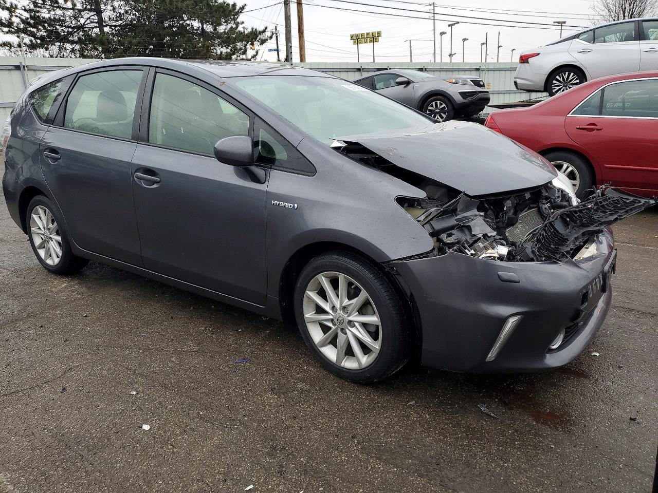 2012 TOYOTA PRIUS V