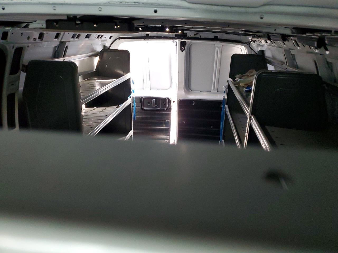 2023 GMC Savana