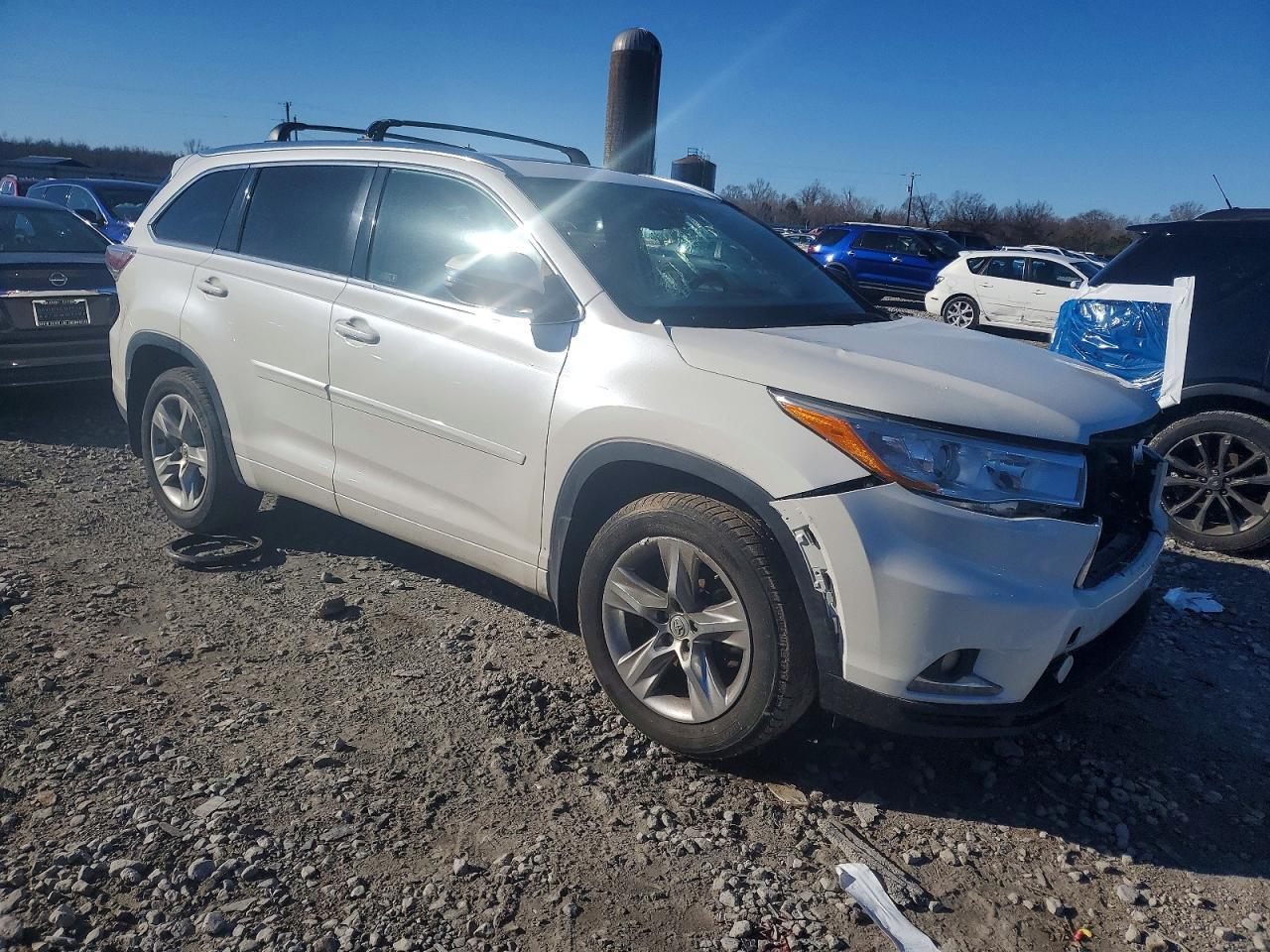 2015 TOYOTA HIGHLANDER