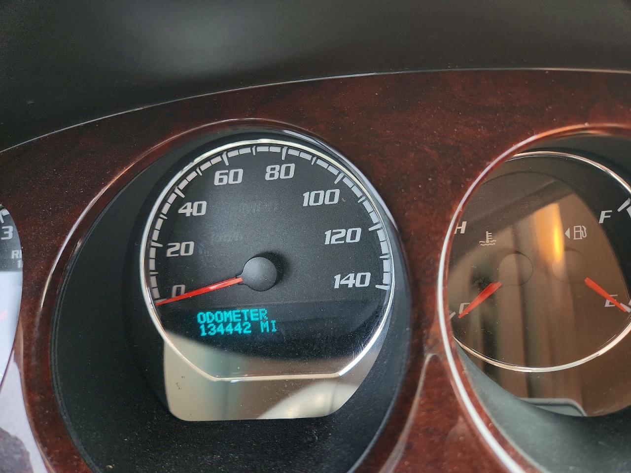 2010 BUICK Lucerne