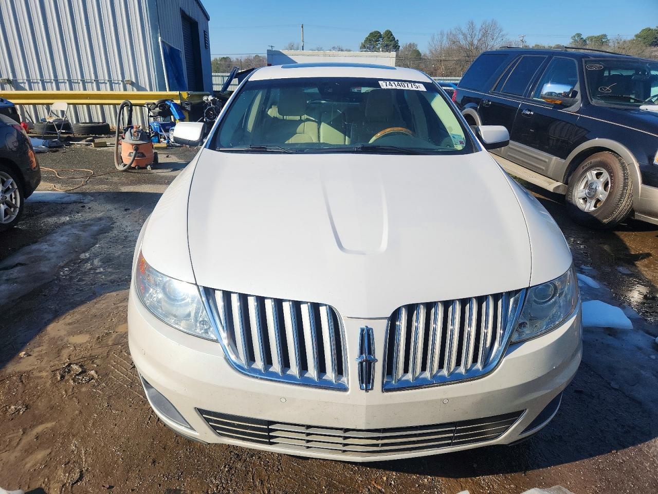 2011 LINCOLN MKS