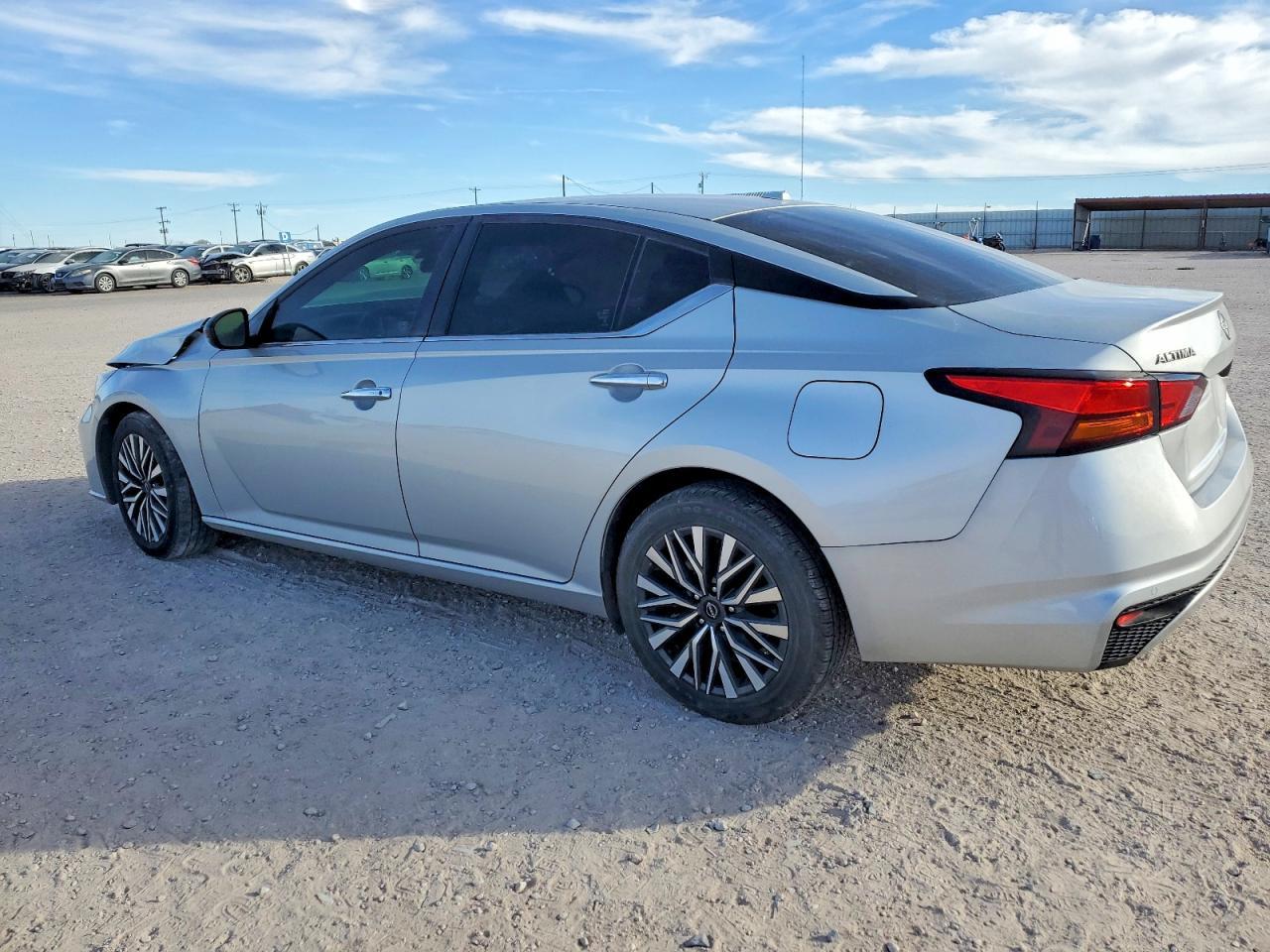 2024 NISSAN ALTIMA