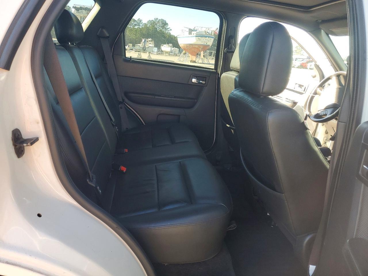 2009 FORD ESCAPE