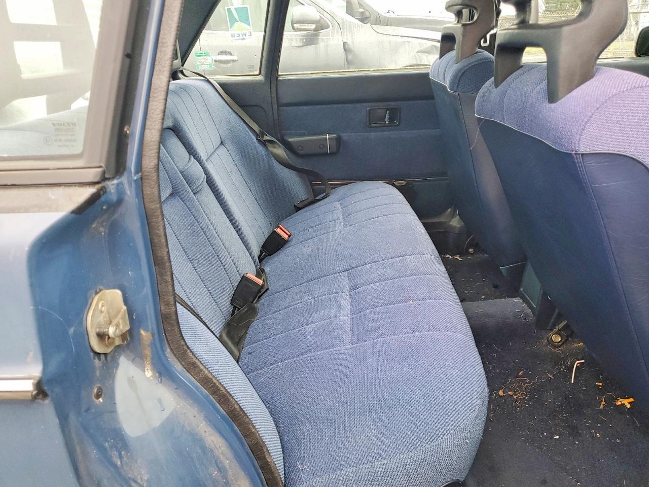 1991 VOLVO 240