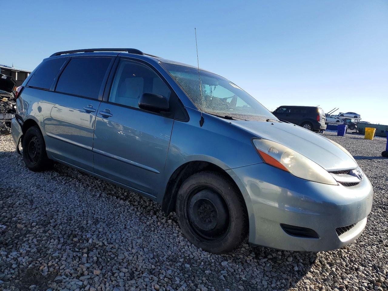 2008 TOYOTA SIENNA