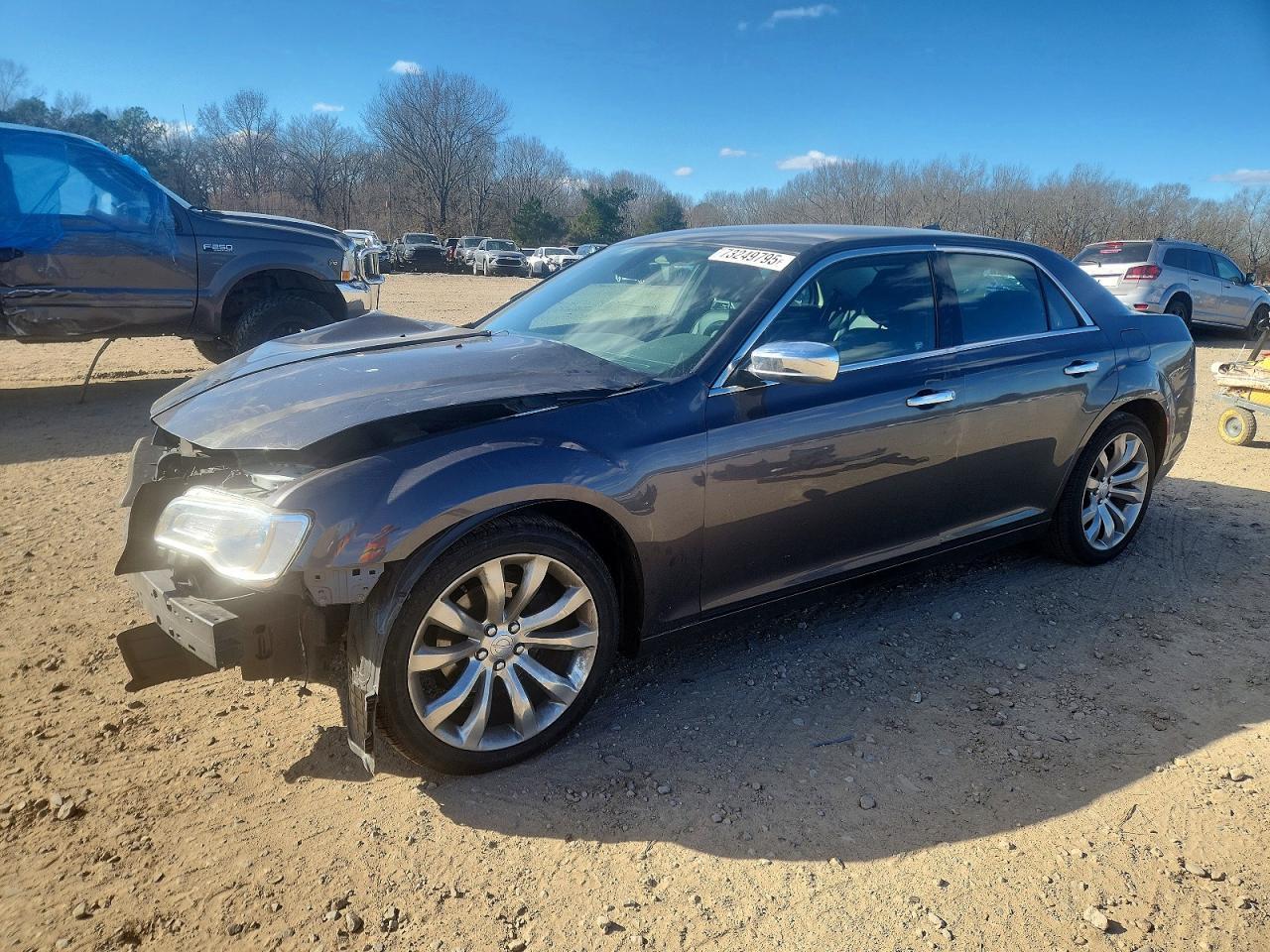 2019 CHRYSLER 300