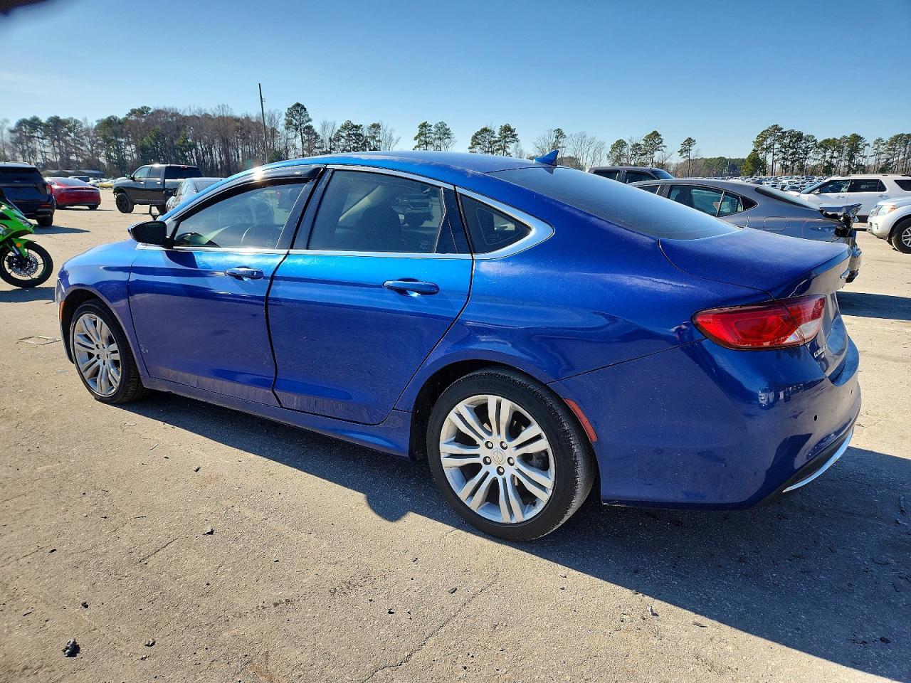 2015 CHRYSLER 200