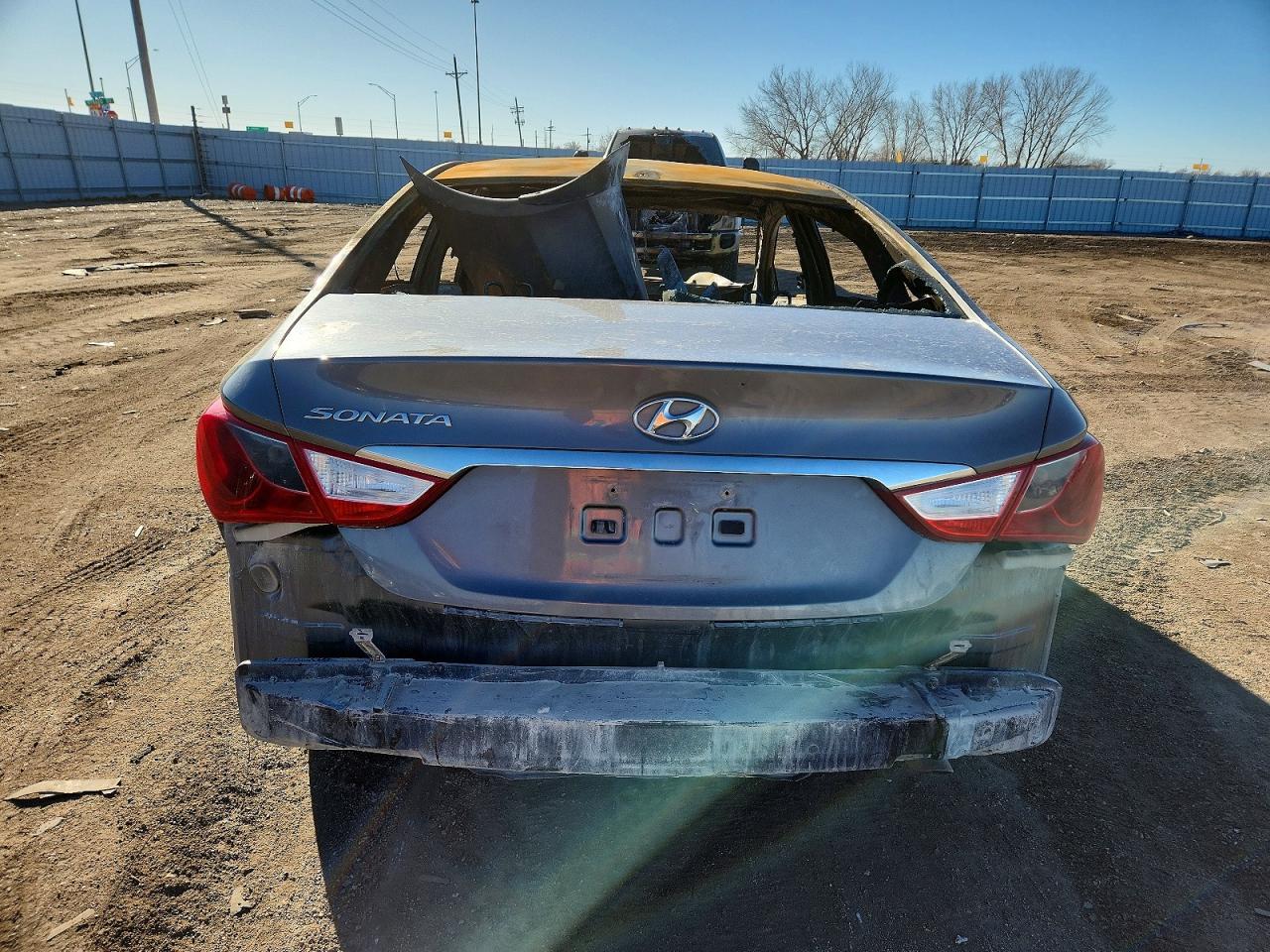 2013 HYUNDAI SONATA