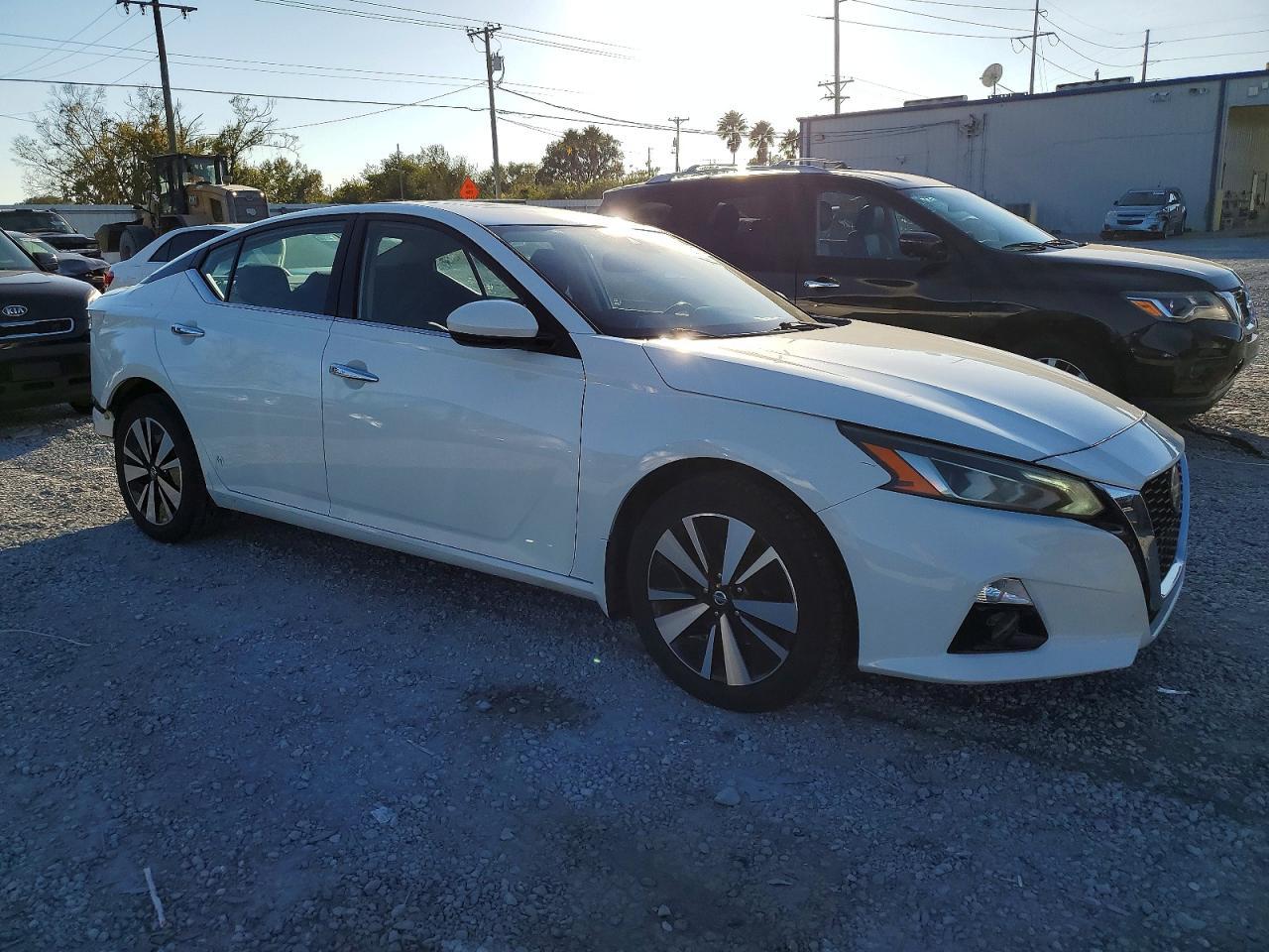 2019 NISSAN ALTIMA
