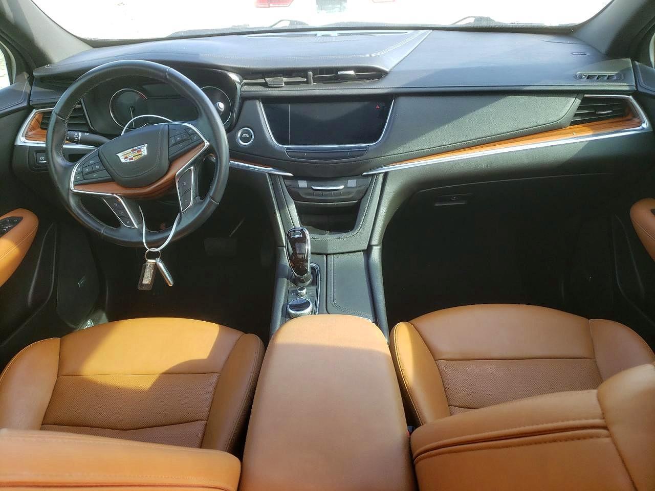 2022 CADILLAC XT5