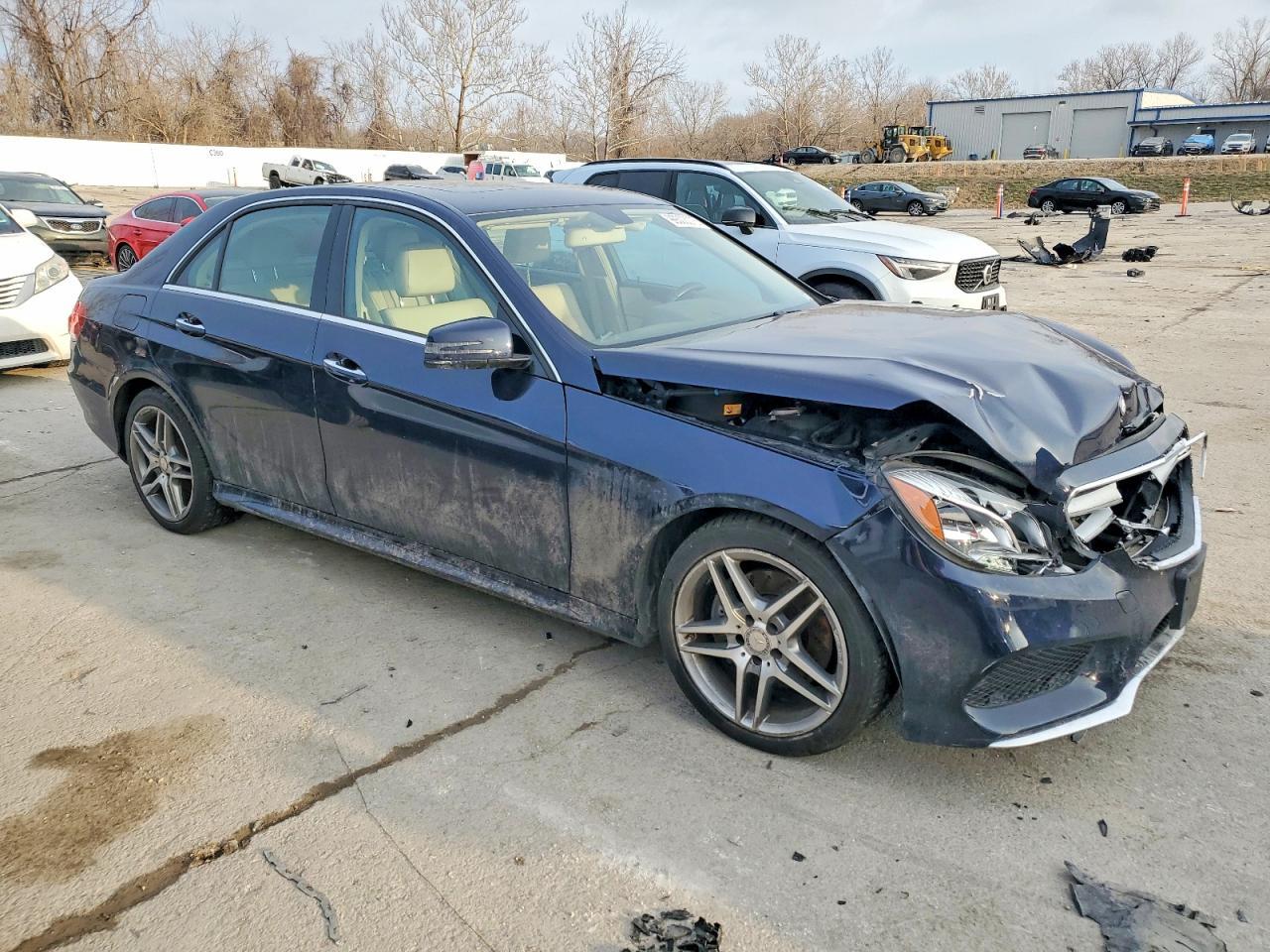 2014 MERCEDES-BENZ E-Class