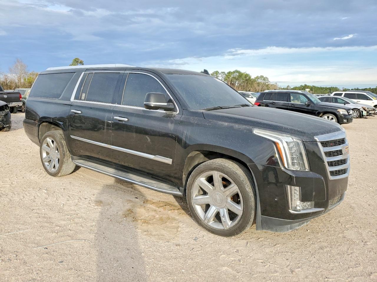 2018 CADILLAC Escalade ESV