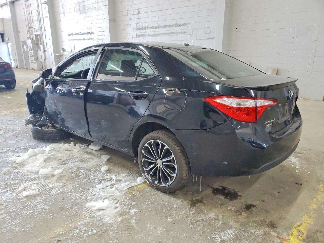 2016 TOYOTA COROLLA
