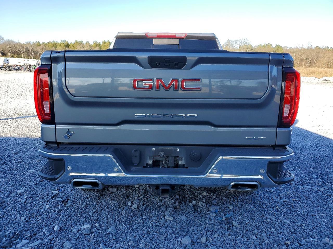 2021 GMC Sierra