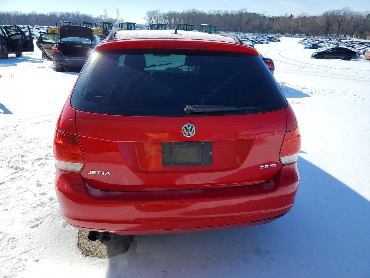 2013 VOLKSWAGEN JETTA
